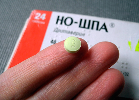 Иногда препарат Но-Шпа пытаются использовать для снятия зубной боли, однако насколько это вообще эффективно - давайте попробуем разобраться в этом вопросе подробнее...