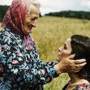 К чему снятся умершие родственники живыми?